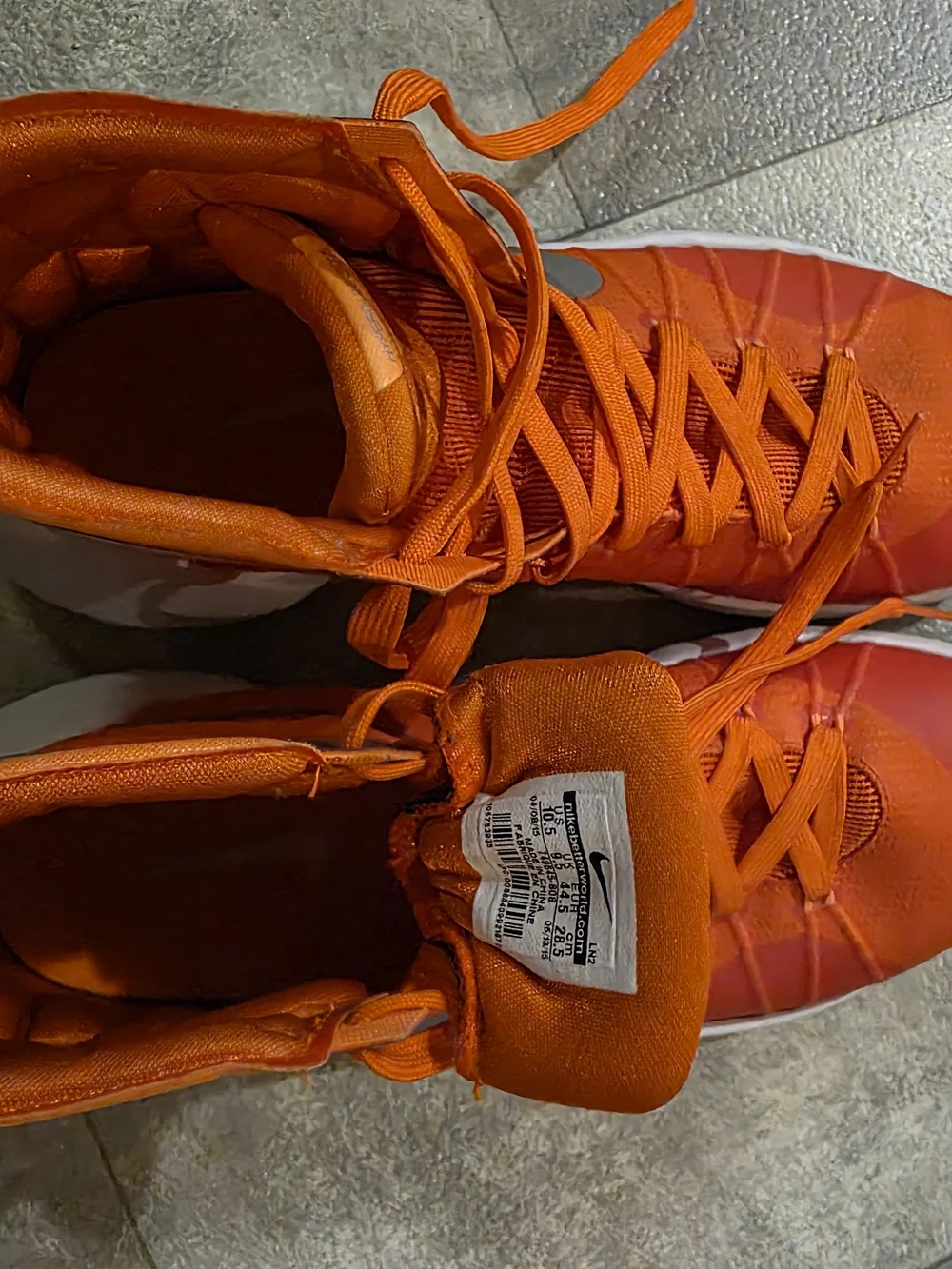 Nike Men’s Zoom 2015 Hyperdunk High Top Sneakers Blaze Orange 10.5